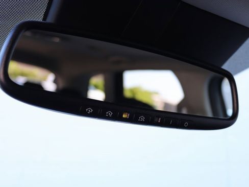 Used 2022 Kia Telluride EX image 46