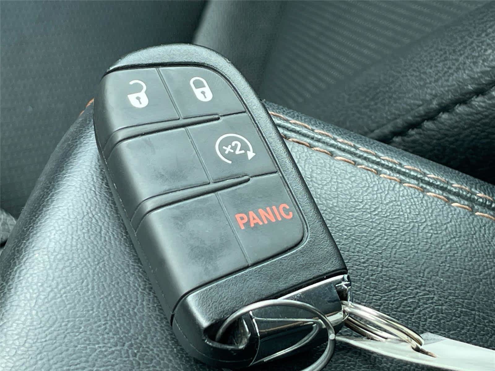 Used 2022 Jeep Compass Limited AWD/4WD image 28