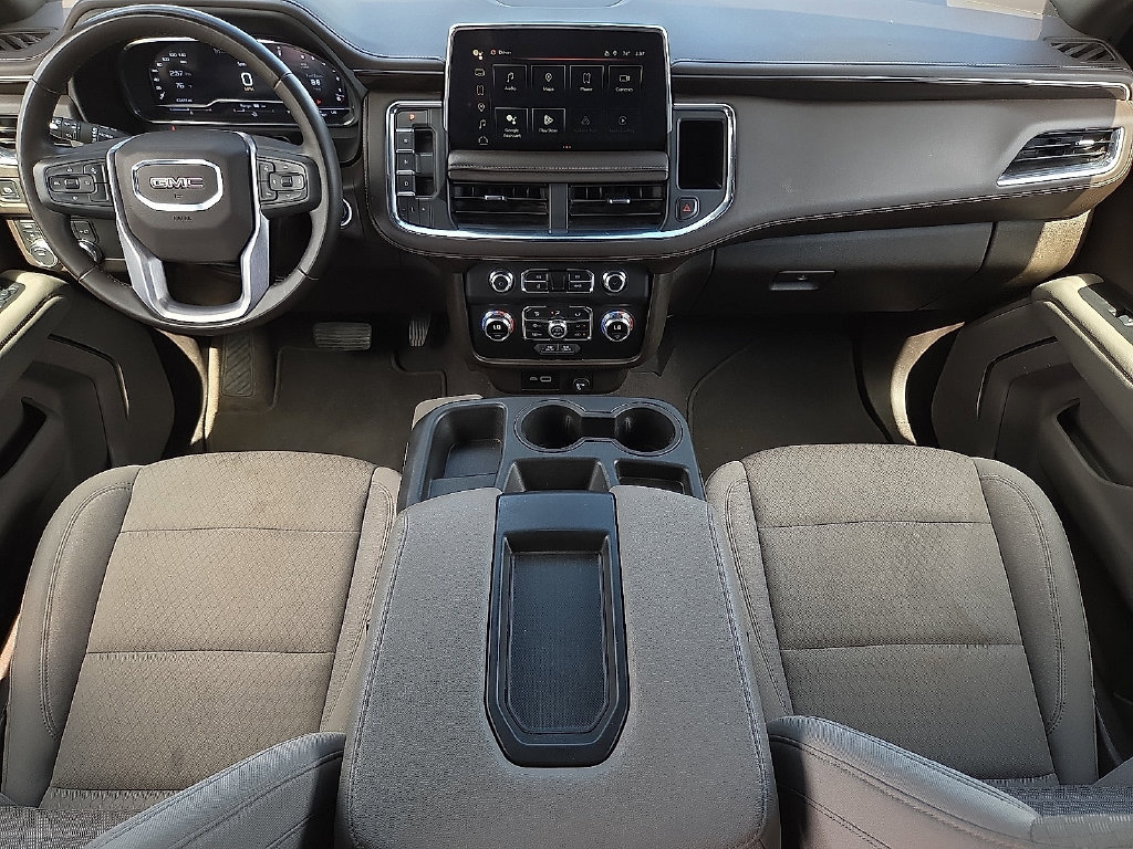 Used 2024 GMC Yukon XL SLE w/ Gmc Pro Safety Plus Package AWD/4WD image 10
