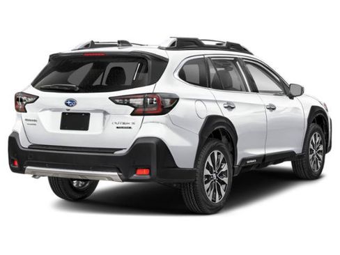 Used 2024 Subaru Outback Touring w/ Tech Package 3 AWD/4WD image 2