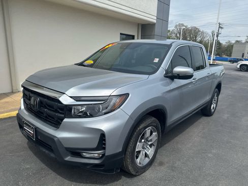 Used 2025 Honda Ridgeline RTL image 1