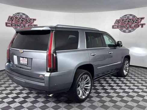 Used 2020 Cadillac Escalade Premium Luxury w/ LPO, Radiant Package image 9