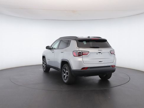 New 2026 Jeep Compass Limited image 21