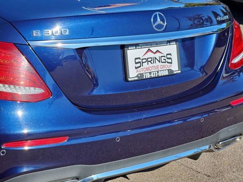 Used 2018 Mercedes-Benz E 300 4MATIC image 22