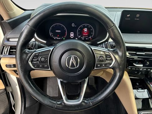 Used 2022 Acura MDX FWD image 13