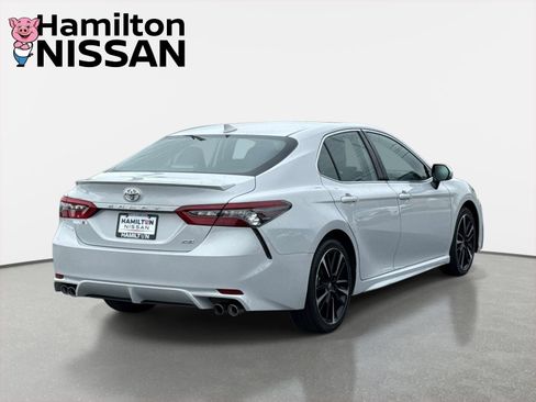 Used 2024 Toyota Camry XSE FWD image 2