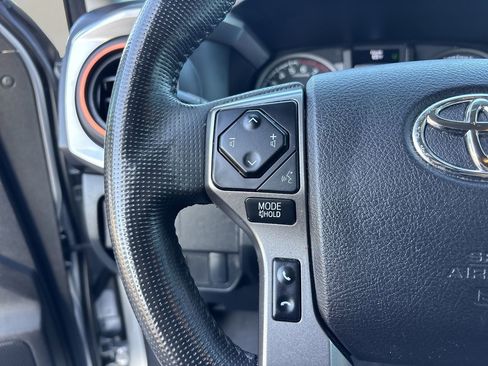 Used 2022 Toyota Tacoma SR5 image 25