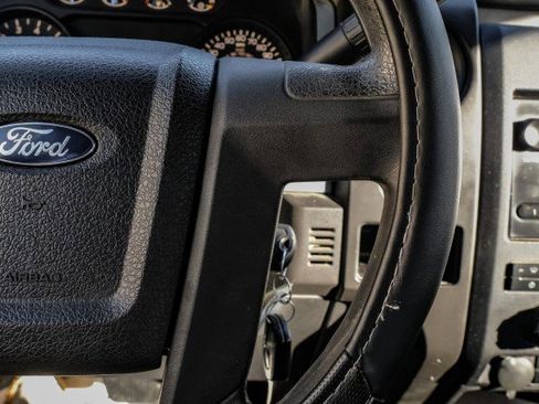 Used 2014 Ford F150 XL image 25