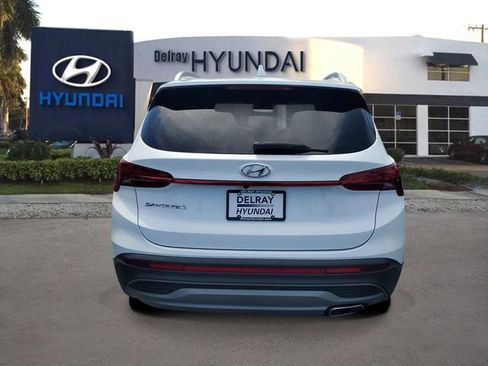 Certified 2023 Hyundai Santa Fe SEL image 5
