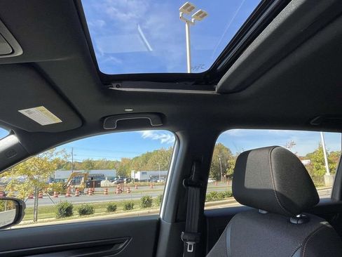 Certified 2025 Honda CR-V Sport image 18