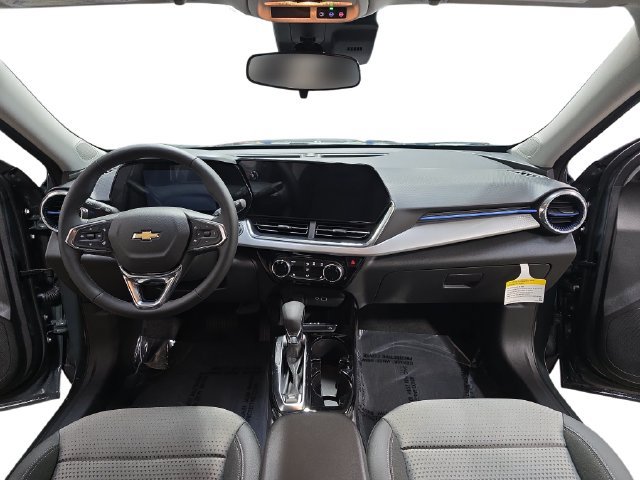 New 2026 Chevrolet Trax LT w/ Driver Confidence Package FWD image 12