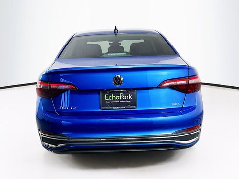 Used 2023 Volkswagen Jetta SEL FWD image 7