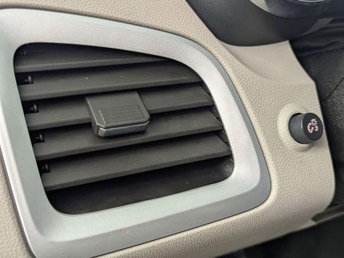 Used 2012 GMC Terrain SLT FWD image 13