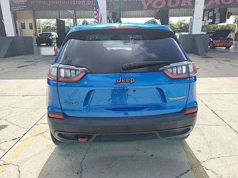 Used 2020 Jeep Cherokee Trailhawk w/ Technology Group AWD/4WD image 5