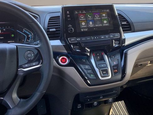 Used 2022 Honda Odyssey Touring image 6