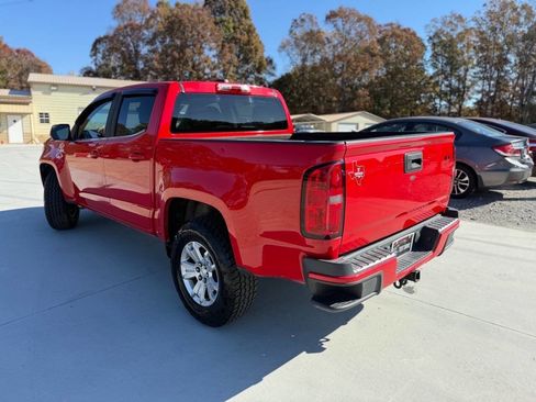 Used 2018 Chevrolet Colorado LT w/ Safety Package image 7