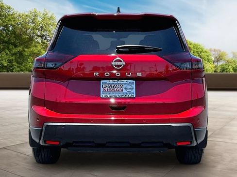 Certified 2026 Nissan Rogue S FWD image 5