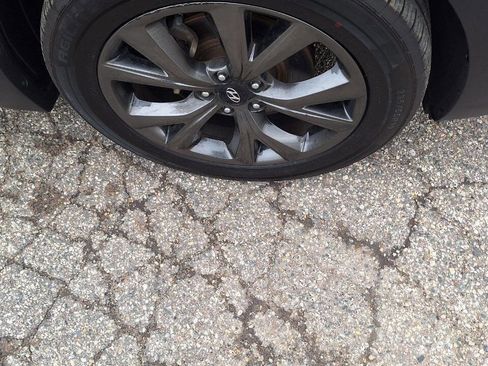 Used 2017 Hyundai Santa Fe Sport w/ 2.0T Ultimate Tech Package 05 image 10