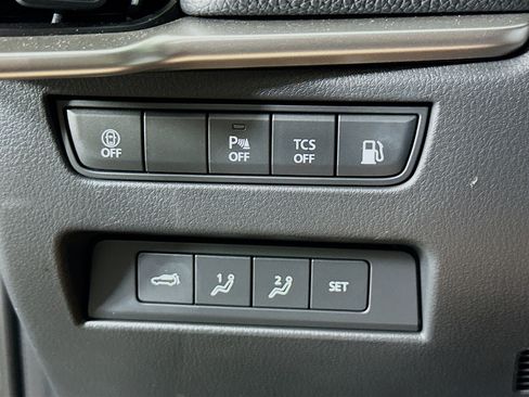 Used 2024 MAZDA CX-90 Plug-In Hybrid w/ Premium Pkg AWD/4WD image 17
