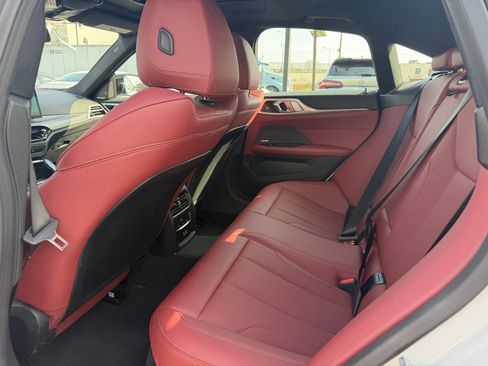 Used 2025 BMW 430i xDrive w/ M Sport Package image 6