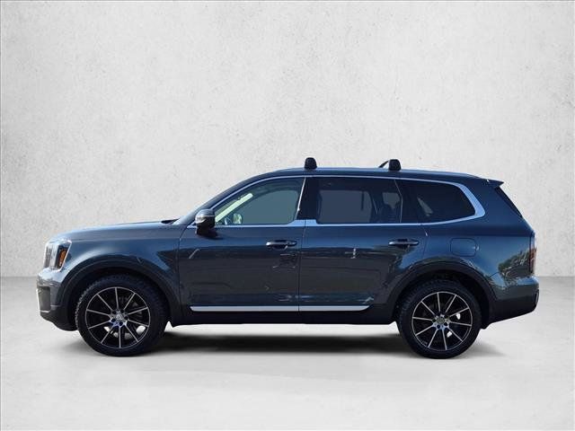 Used 2024 Kia Telluride EX w/ EX Captain's Chair Package FWD image 9
