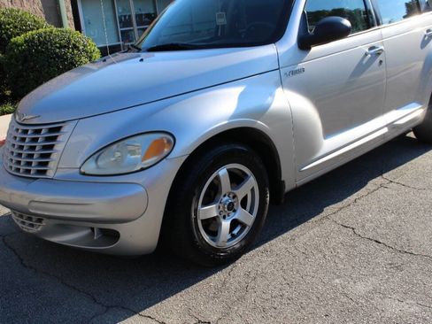 Used 2005 Chrysler PT Cruiser Touring image 7