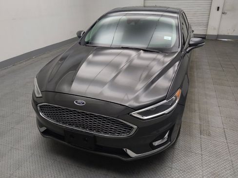 Used 2019 Ford Fusion Titanium FWD image 15