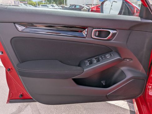 Used 2023 Honda Civic EX image 14