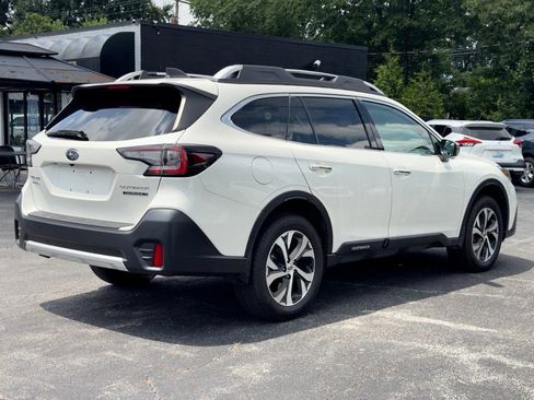 Used 2020 Subaru Outback Touring XT AWD/4WD image 4
