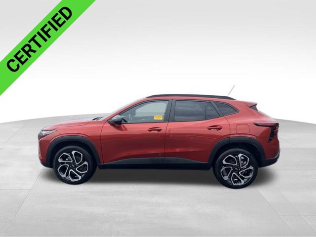 Certified 2024 Chevrolet Trax RS w/ Driver Confidence Package FWD image 3