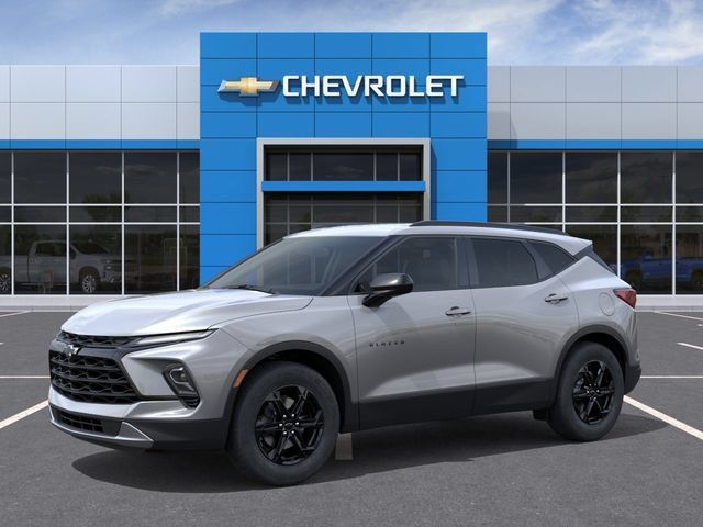 New 2026 Chevrolet Blazer LT w/ Convenience Package AWD/4WD image 2