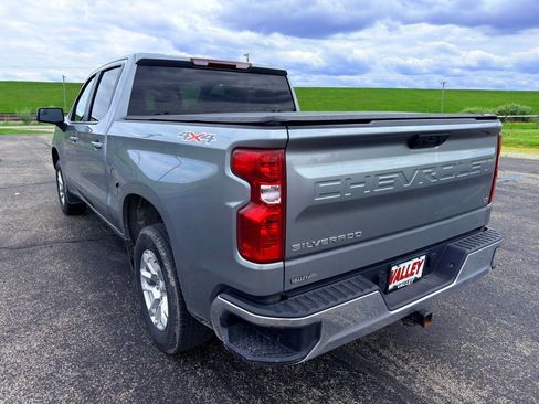 Used 2025 Chevrolet Silverado 1500 LT AWD/4WD image 10