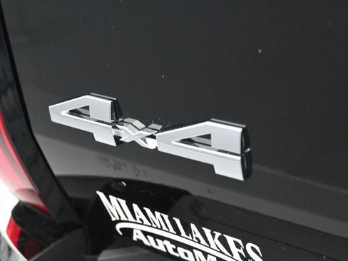 Used 2023 Toyota Tundra SR5 w/ SR5 Premium Package AWD/4WD image 36