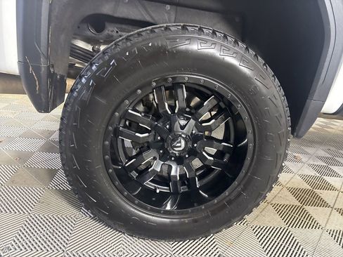 Used 2020 GMC Sierra 2500 Denali w/ Denali Ultimate Package image 35