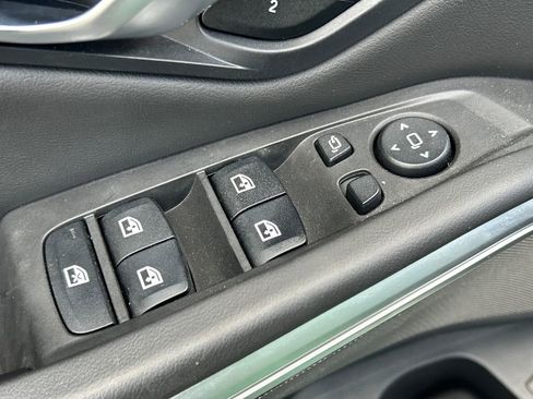 Used 2023 BMW M3 RWD image 10