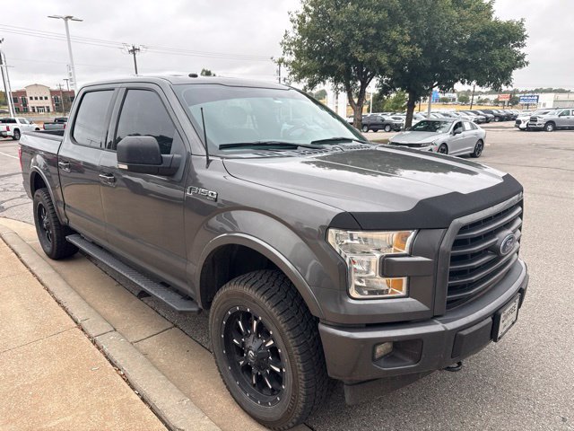 Used 2017 Ford F150 XLT w/ Equipment Group 302A Luxury AWD/4WD image 2