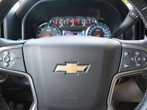 Used 2018 Chevrolet Silverado 1500 LT w/ All Star Edition AWD/4WD image 11