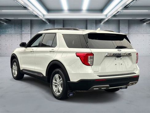 Certified 2023 Ford Explorer XLT w/ Equipment Group 202A AWD/4WD image 29