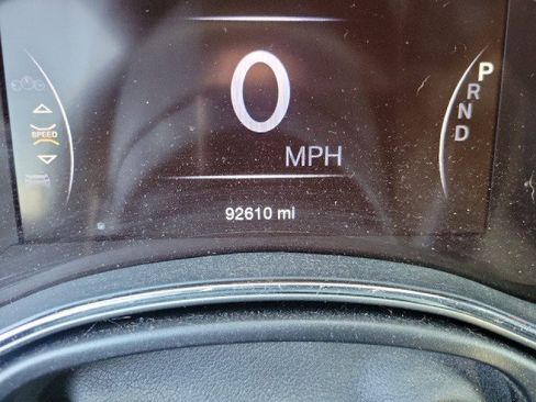 Used 2017 Jeep Grand Cherokee Trailhawk image 4