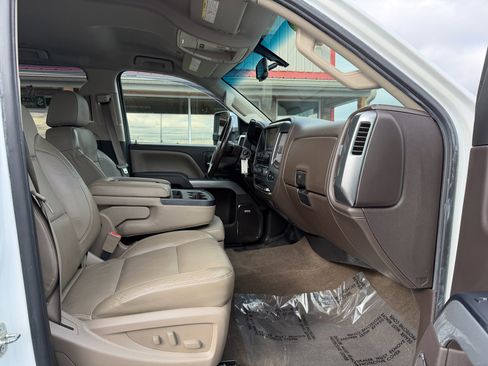 Used 2015 Chevrolet Silverado 3500 LTZ w/ Duramax Plus Package image 21