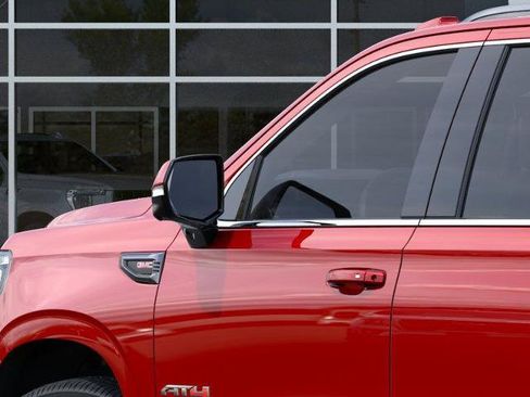 New 2026 GMC Yukon XL AT4 Ultimate AWD/4WD image 12