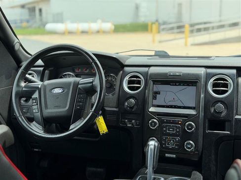 Used 2014 Ford F150 FX4 w/ Equipment Group 402A Luxury AWD/4WD image 26