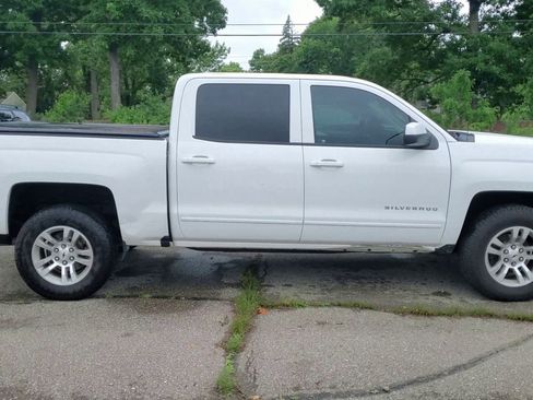 Used 2017 Chevrolet Silverado 1500 LT w/ All Star Edition image 48