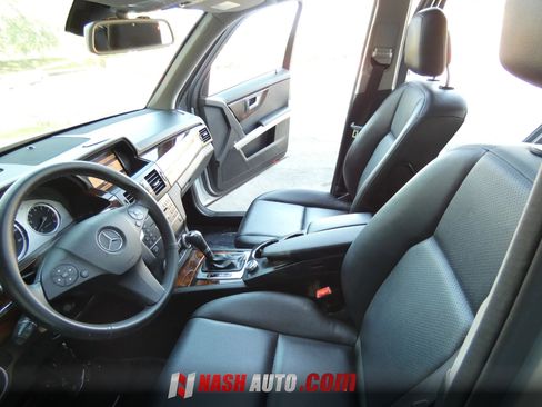Used 2012 Mercedes-Benz GLK 350 4MATIC image 48