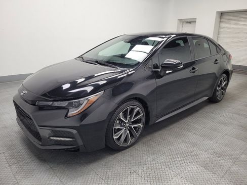Used 2021 Toyota Corolla SE w/ Carpet Mat Package (TMS) FWD image 2
