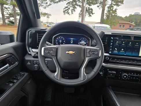 New 2026 Chevrolet Silverado 2500 LTZ w/ LTZ Premium Package image 13
