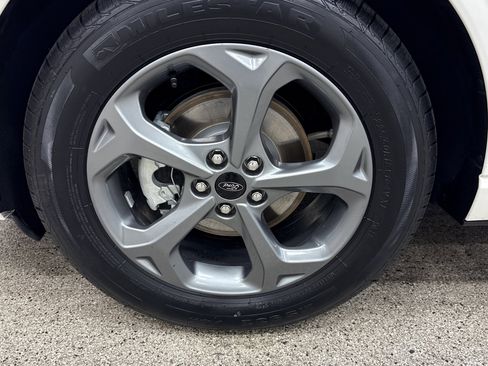 Used 2024 Ford Escape ST-Line w/ Equipment Group 301A image 2