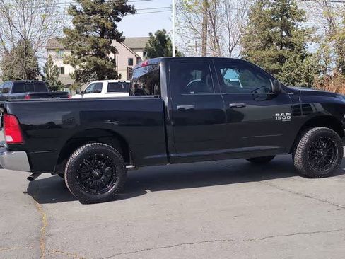 Used 2019 RAM 1500 Tradesman w/ Tradesman SXT Package AWD/4WD image 9
