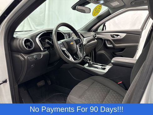 Used 2022 Chevrolet Blazer LT w/ LPO, Black Grille Bar Package image 11