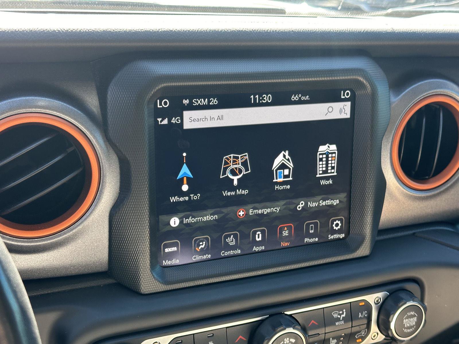 Used 2023 Jeep Gladiator Mojave w/ LED Lighting Group AWD/4WD image 11